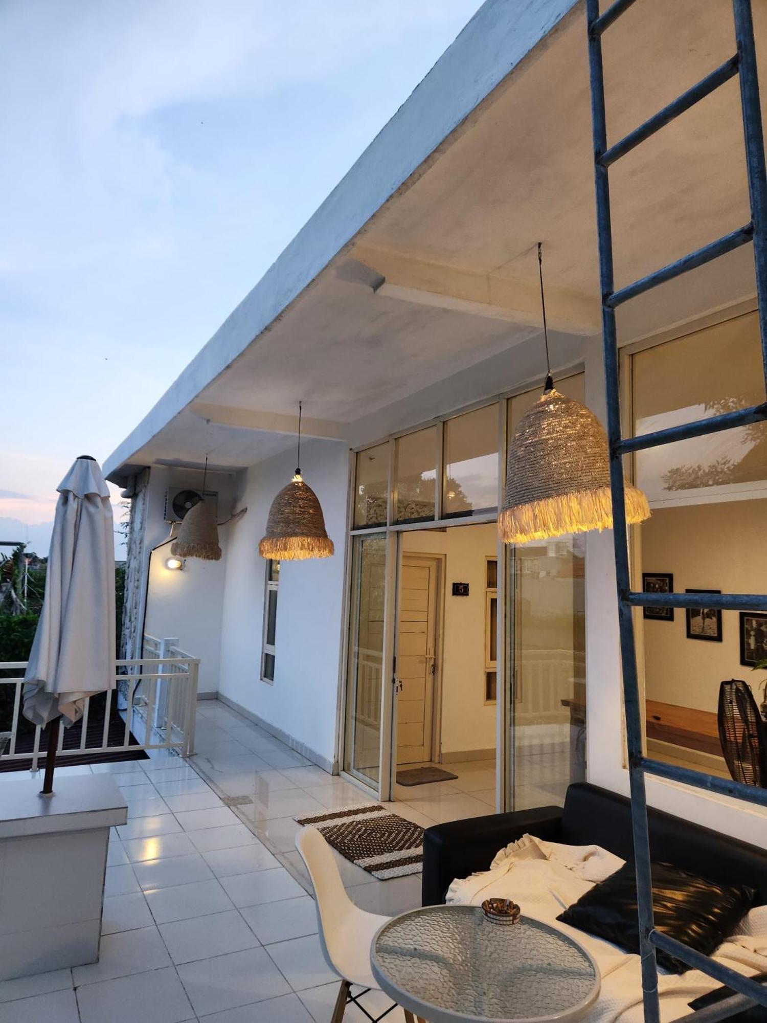 Capricorn Villa Seminyak Buitenkant foto